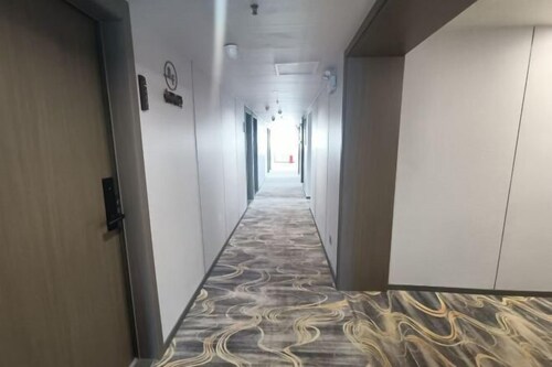 Homeinn Pebble Hotel (Tongling Zhidicheng Fortune Plaza Third Middle School)