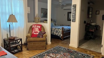 1 makuuhuone, ilmainen Wi-Fi, vuodevaatteet