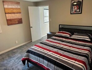 Desk, iron/ironing board, free WiFi, bed sheets