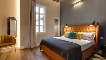 3 Schlafzimmer, Schreibtisch, Bügeleisen/Bügelbrett, Reisekinderbett