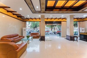 Lobby - Jindu Hotel (Wuyuan)