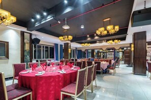 Dining - Jindu Hotel (Wuyuan)
