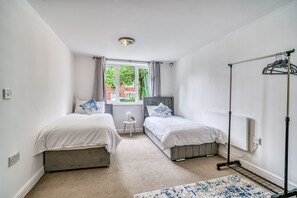 2 bedrooms, free WiFi, bed sheets