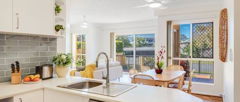 Microwave, oven, stovetop, dishwasher