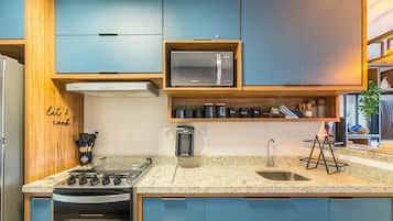 Basic Apartment | Private kitchen