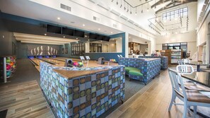 Dining - Your Historic Escape Awaits at Holiday Inn Club Vacations Williamsburg- 2 Bd. (Williamsburg)