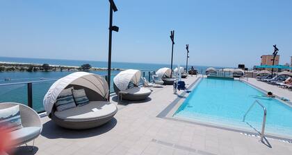 2/2 located at JW Marriott on Clearwater Beach 710