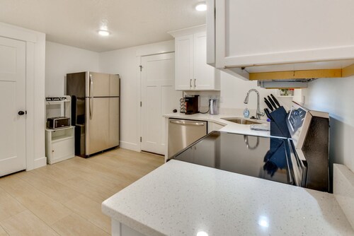 Morgan Retreat: A Modern Family Getaway