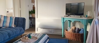 Bay Dreams at Pohara Beach, surrounded by stunning nature and national parks