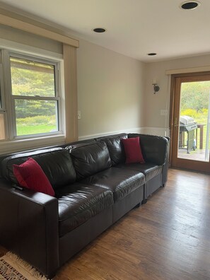 Smart-TV, Kamin, Computerbildschirme, Drucker