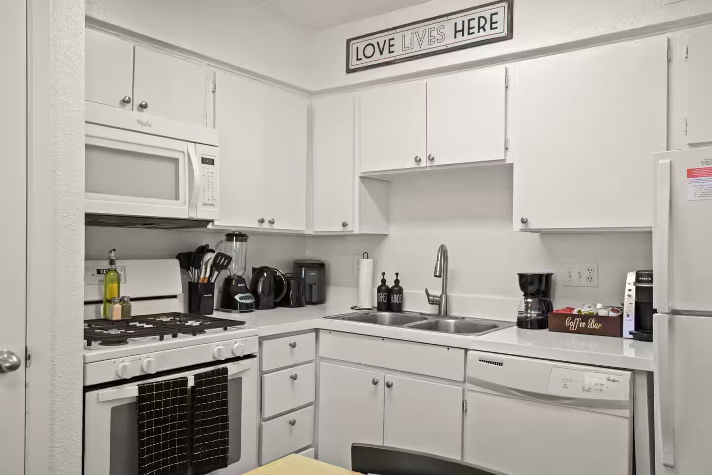 Microwave, oven, stovetop, dishwasher