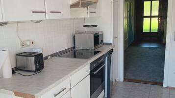 Microones, forn i placa de cuina