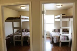 WiFi, bed sheets