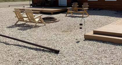 Peaceful Mountain View 2-bedroom Cabin