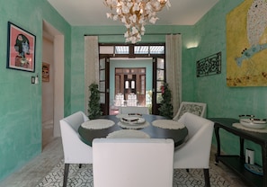 Dining - Casa Perro Verde very close to Paseo de Montejo (Mérida)