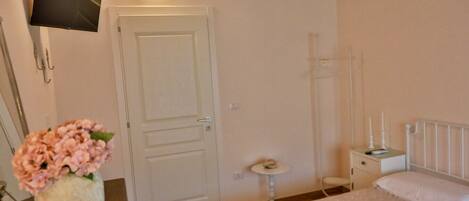 3 chambres, Wi-Fi, draps fournis