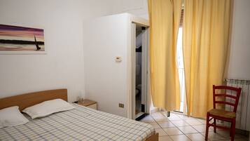 1 Schlafzimmer, Schreibtisch, Bügeleisen/Bügelbrett, WLAN