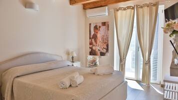 1 dormitorio, wifi, ropa de cama