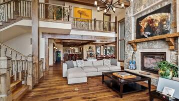 TV, fireplace, stereo