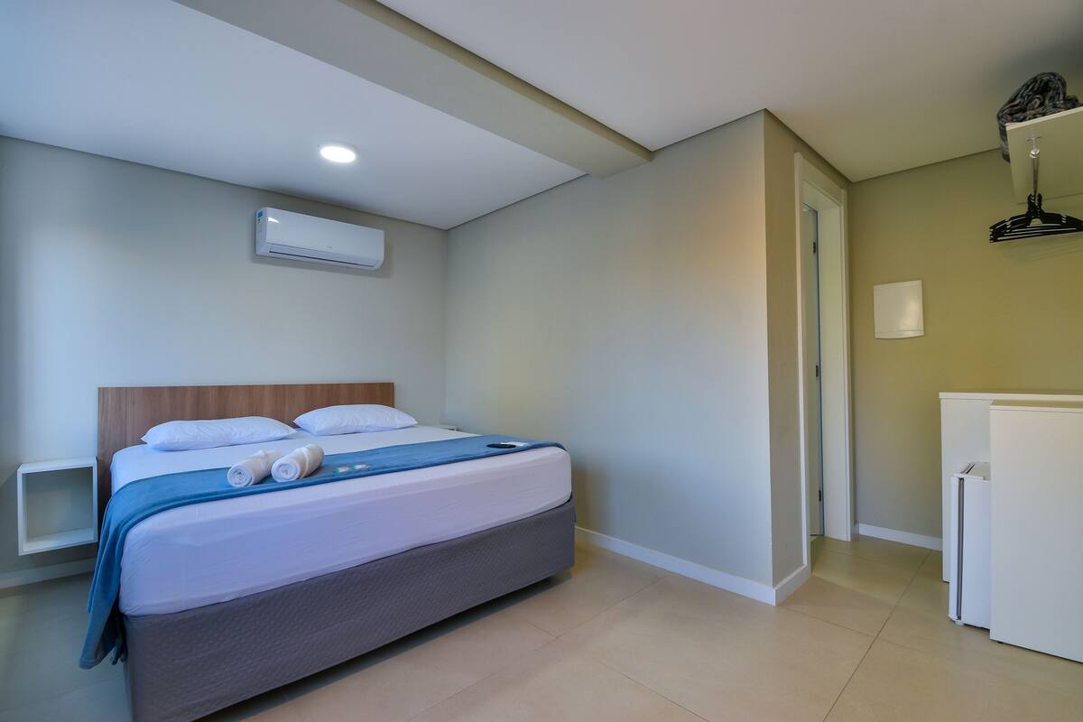 Superior Suite | WiFi (free), individually decorated, individually furnished, bed sheets