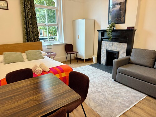 The Finchley Grand Flat I