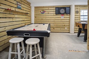 Games room - Canal Front, Dog-friendly, w/ Private Boat Ramp! (Crystal Beach)