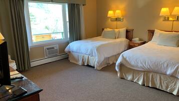 1 bedroom, bed sheets