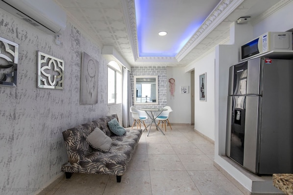 Comfort Apartment, Balcony, Beach View | Free WiFi