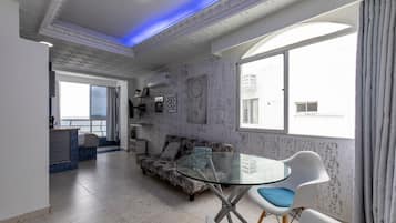 Comfort Apartment, Balcony, Beach View | Free WiFi