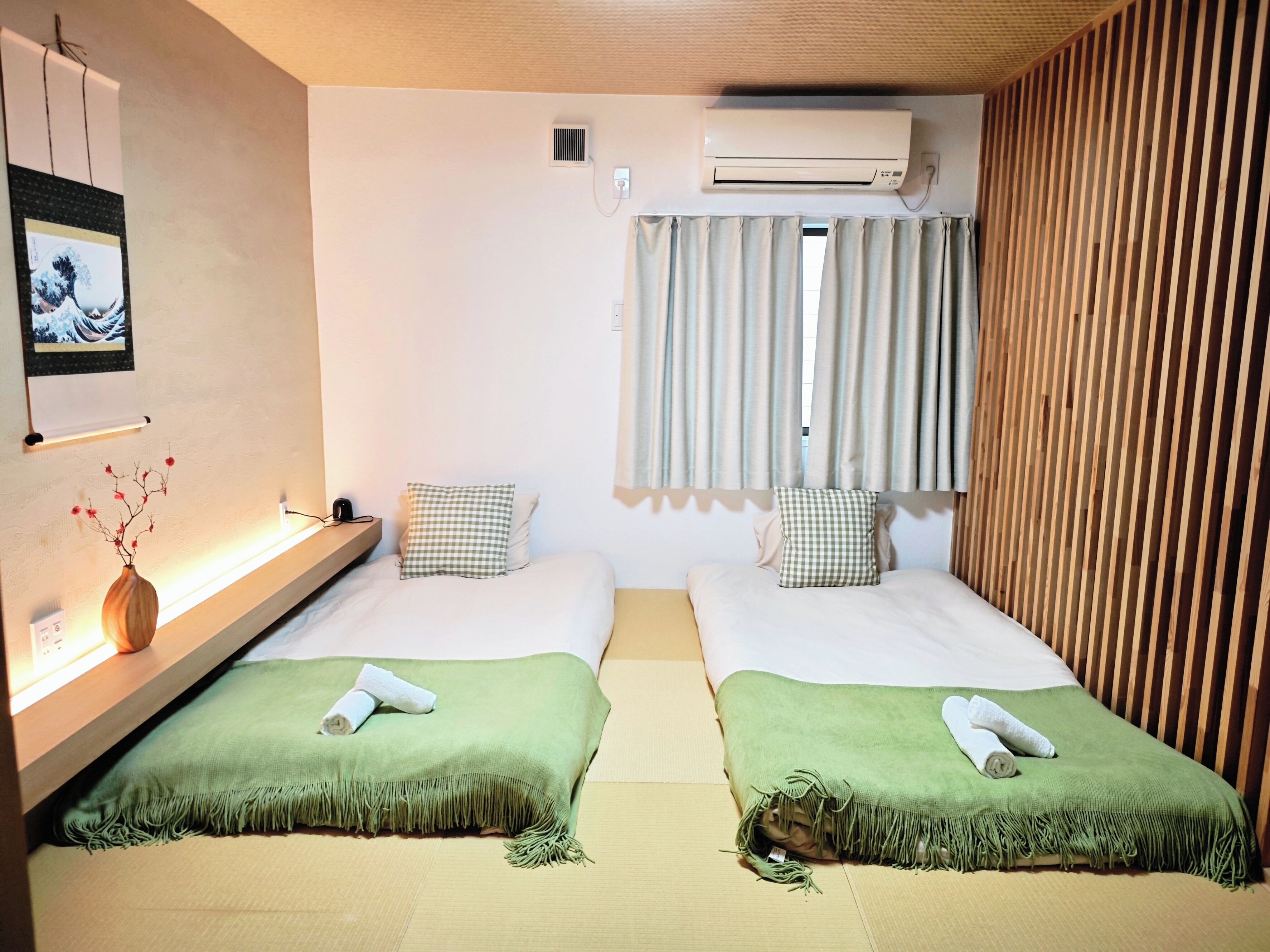 3 bedrooms, desk, free WiFi, bed sheets