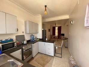 Microwave, oven