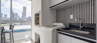 距離海灘500米的陽台美食公寓 - CDM0101