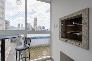 Basic Apartment | Interior