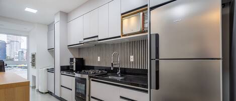 Basic Apartment | Private kitchen