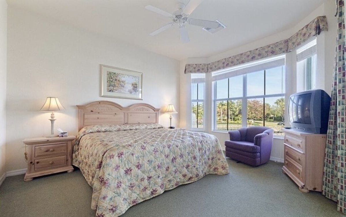 Photo 3 of Resort-Style Naples Condo, Lake Views, Golf, Pool & Beaches Nearby