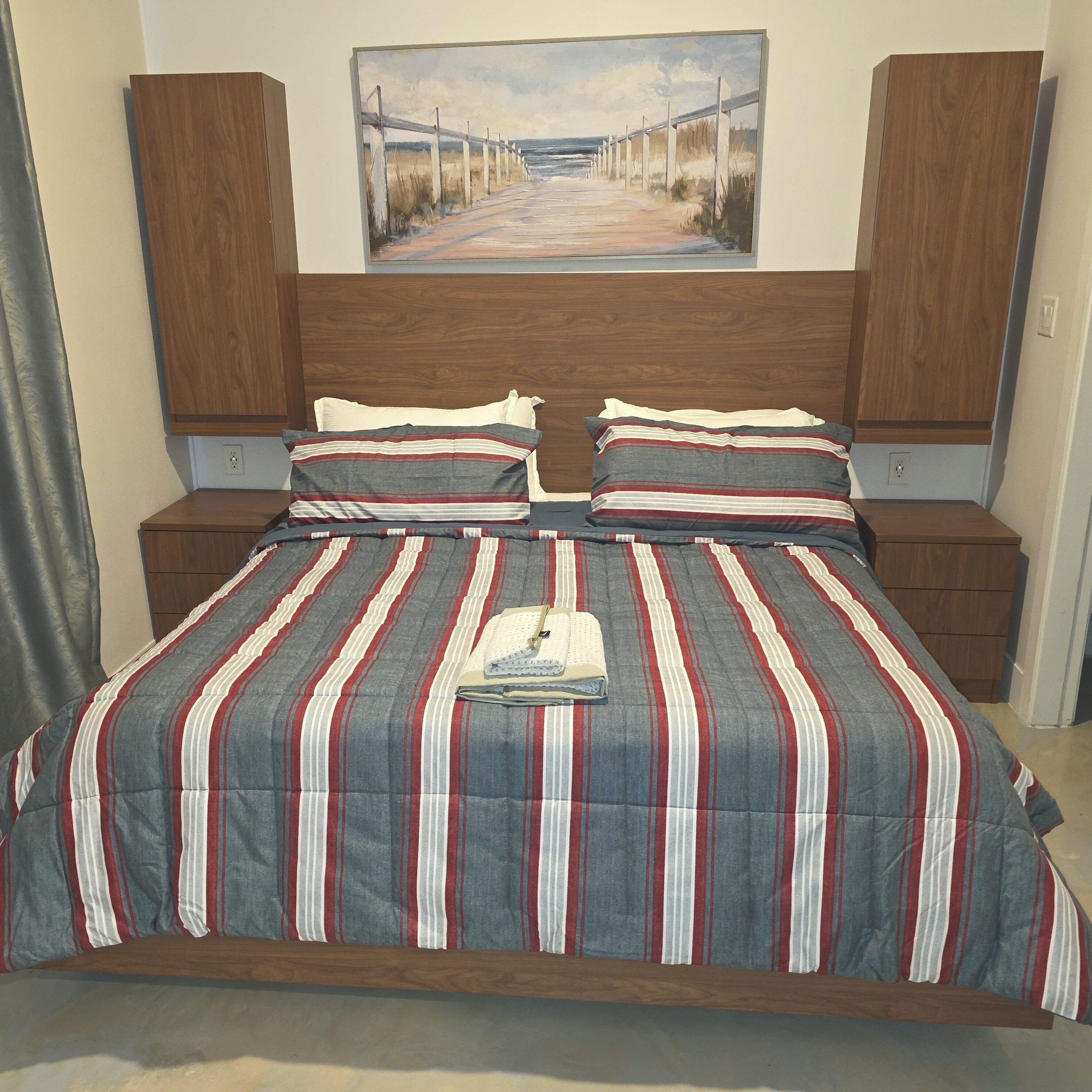 Strykejern/-brett, wi-fi og sengetøy