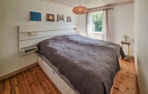3 Schlafzimmer, Reisekinderbett, kostenloses WLAN