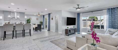 Smart TV, fireplace, computer monitors, printers