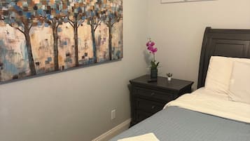 In-room safe, desk, iron/ironing board, free WiFi