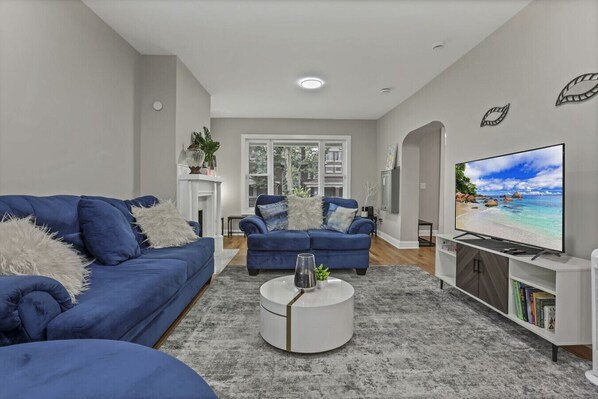 Smart TV, fireplace, table football