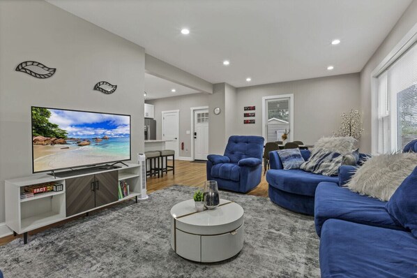 スマートテレビ、暖炉