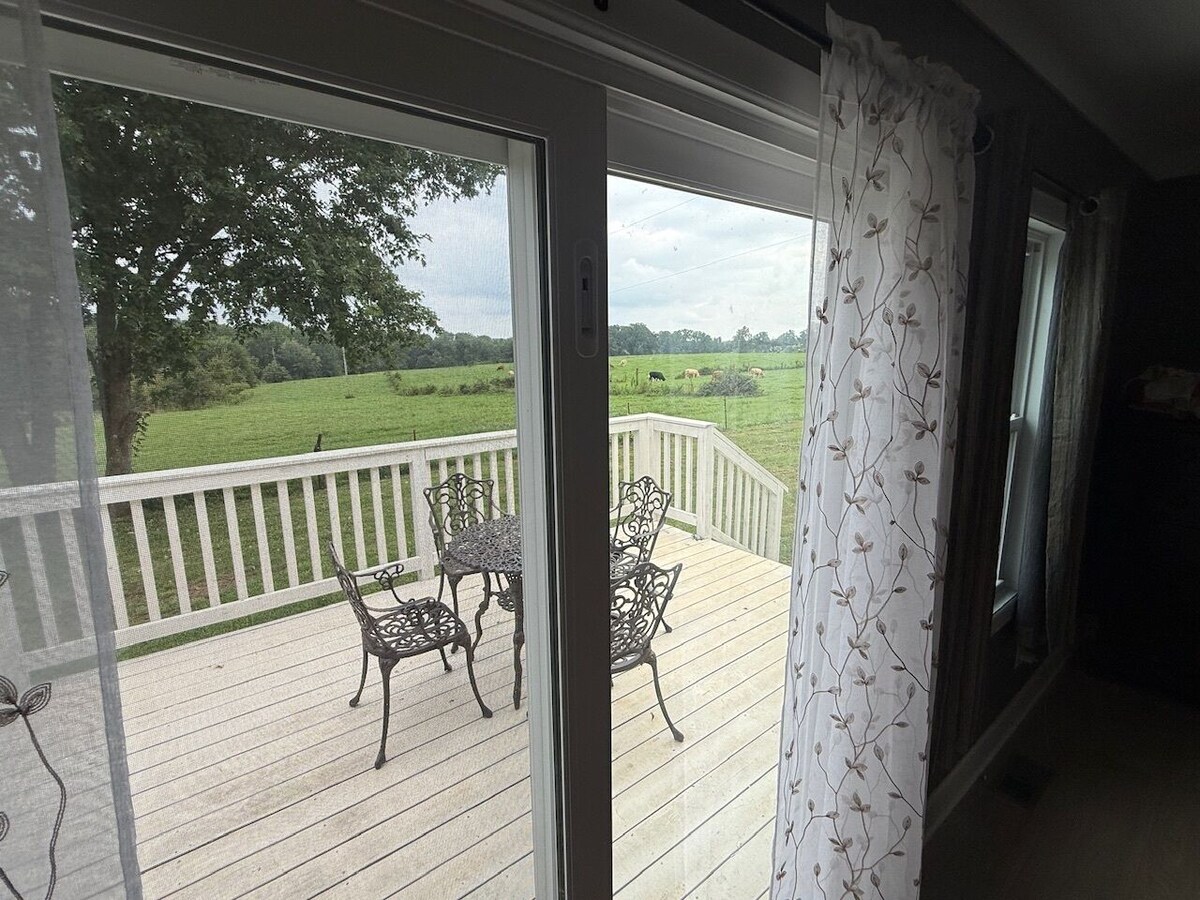 Photo 10 of Pond View provides a quiet privacy just 8 minutes from the airport.