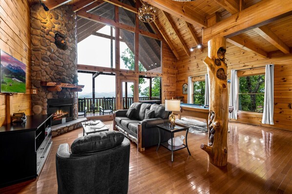 تلفزيون، مدفأة