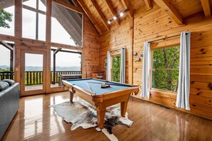 Spielezimmer
