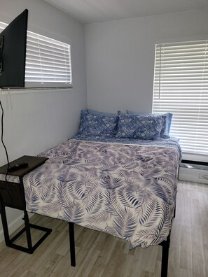 1 bedroom, free WiFi, bed sheets
