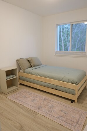 2 bedrooms, WiFi, bed sheets