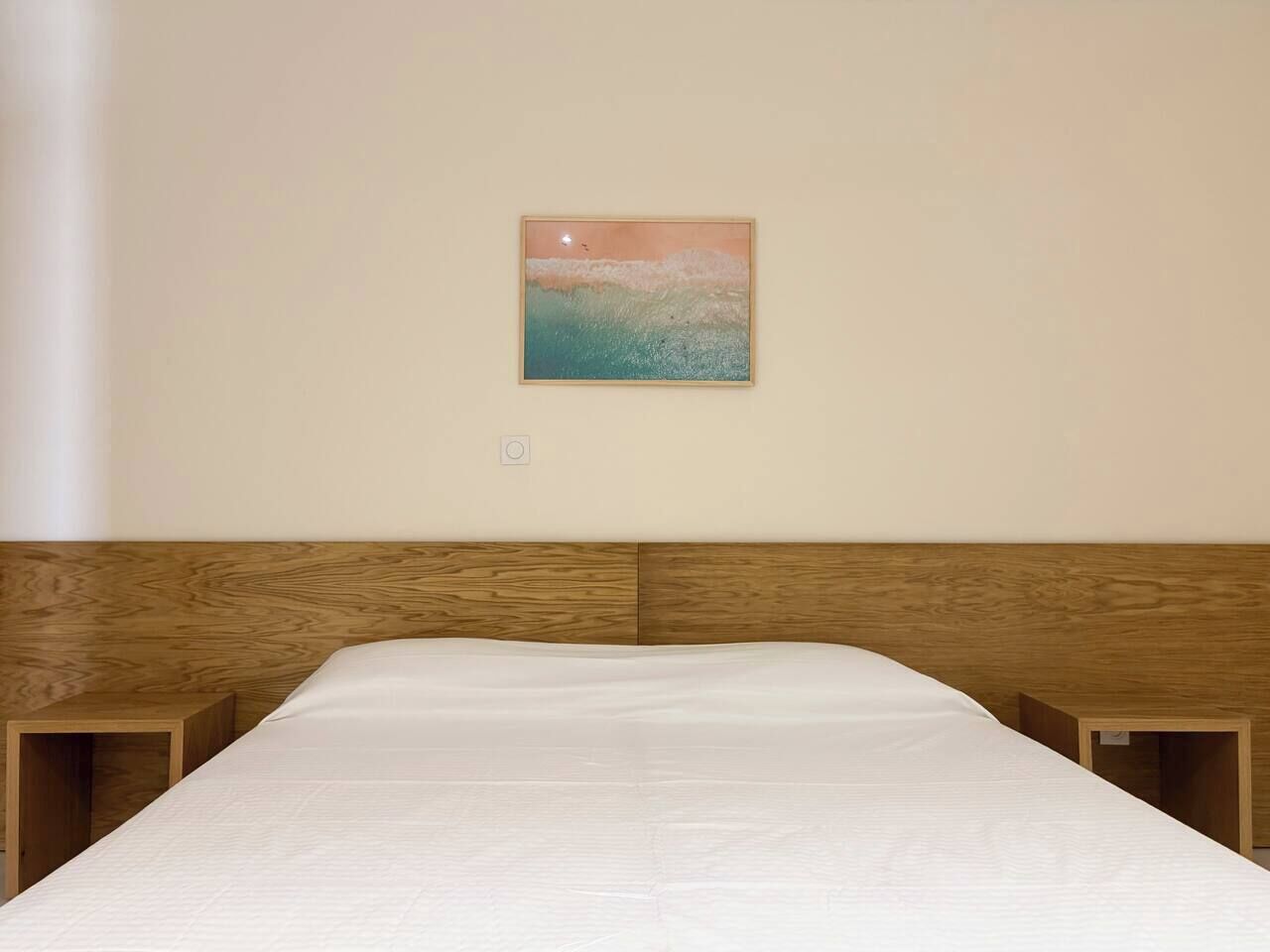 2 habitaciones, tabla de planchar con plancha y wifi gratis 