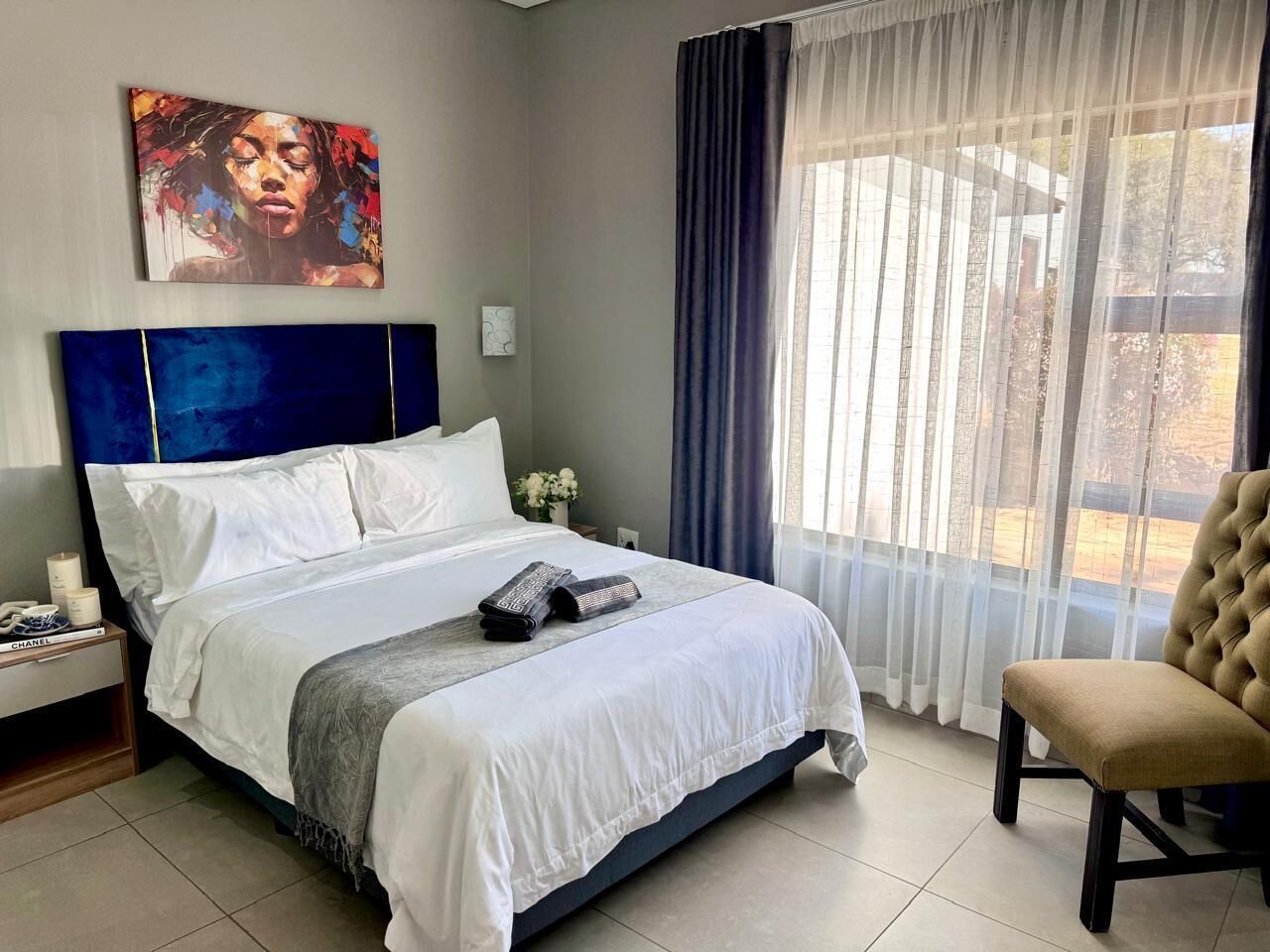 9 soverom, strykejern/-brett og internettilgang