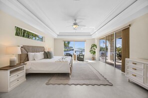 5 bedrooms, iron/ironing board, free WiFi, bed sheets