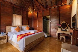 Escritorio y wifi gratis